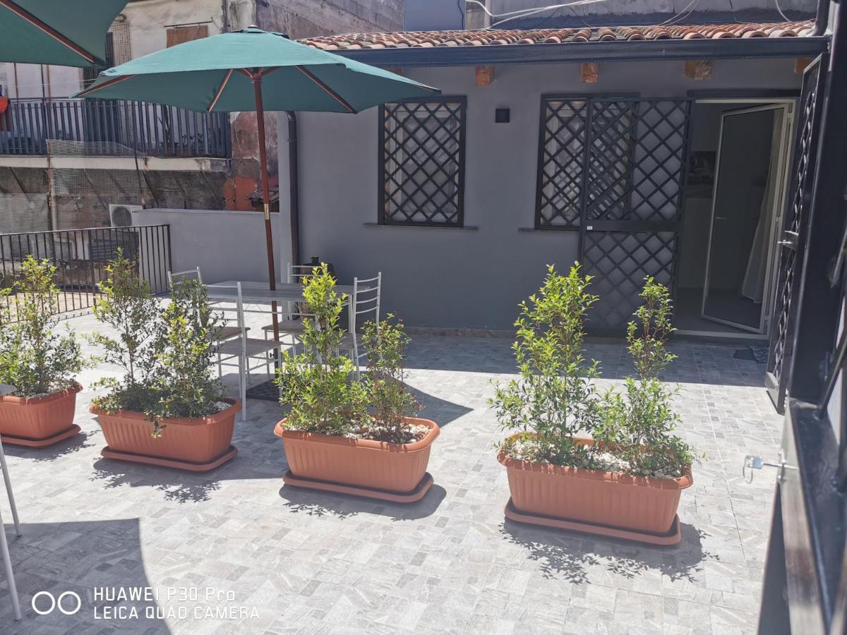 Apartmán Il Giardino In Centro CTA Exteriér fotografie